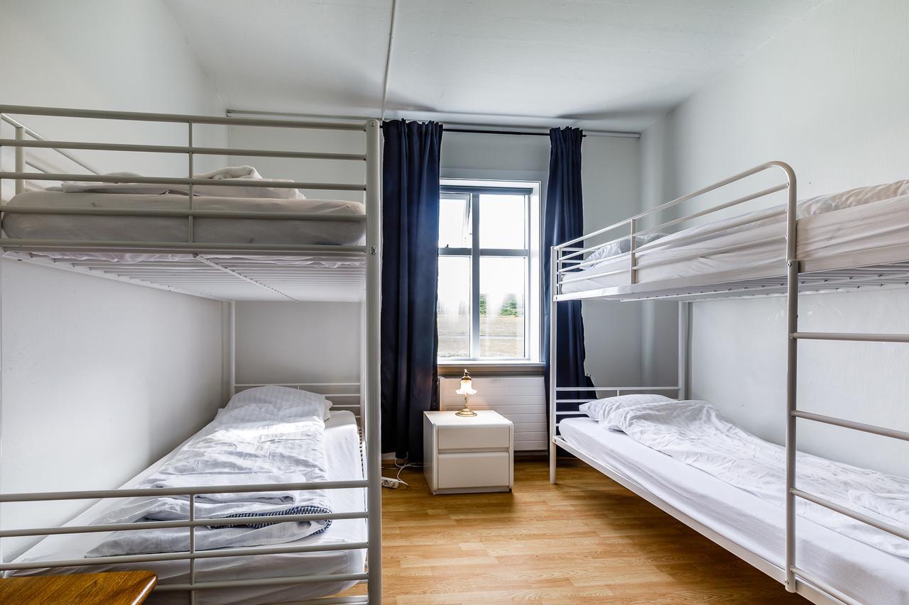 Riverside Hostel Блондуос Екстериор снимка